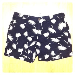 Old Navy Bermuda Shorts Sz 4